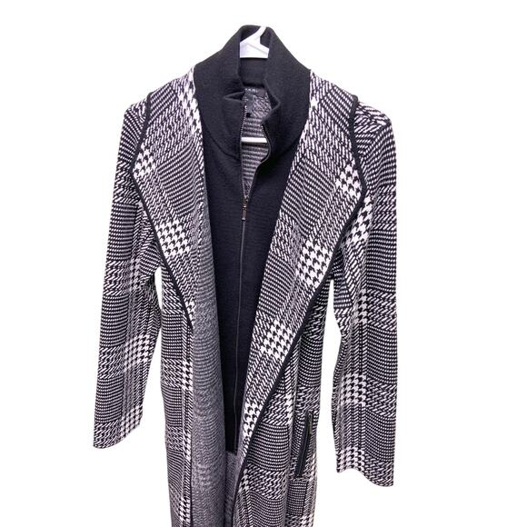Tahari Zip Up Cardigan Sweater Coat Houndstooth Size M - Picture 2 of 5